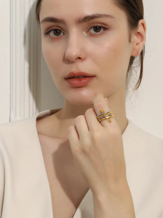 La Muses – L’Essence du Raffinement 18K