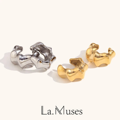 La.Muses – Natural Glow Ear Clip 18K