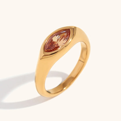 La.Muses – Classic Glow Zircon Ring 18K