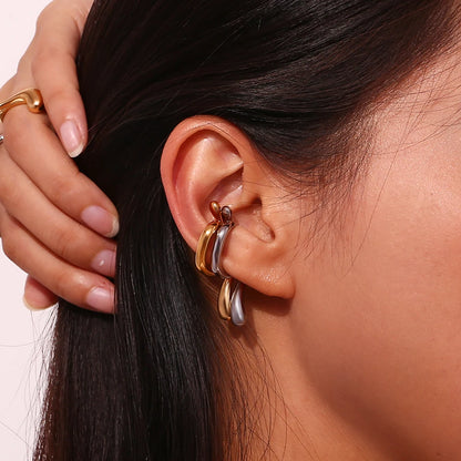 La.Muses – Liquid Flow Ear Clip 18K