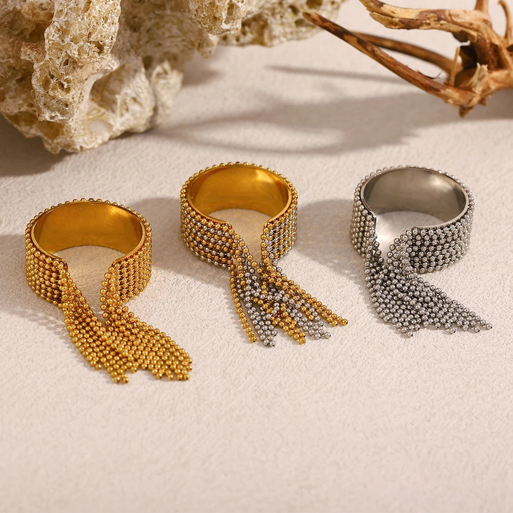 La.Muses – Chain Tassel Ring 18K