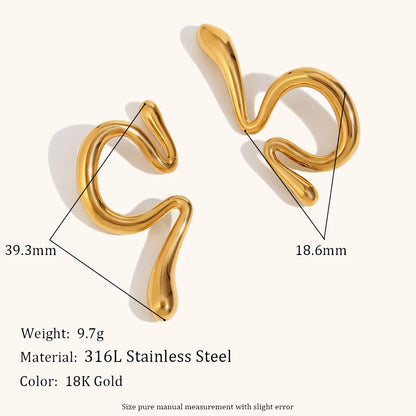 La.Muses – Liquid Flow Ear Clip 18K