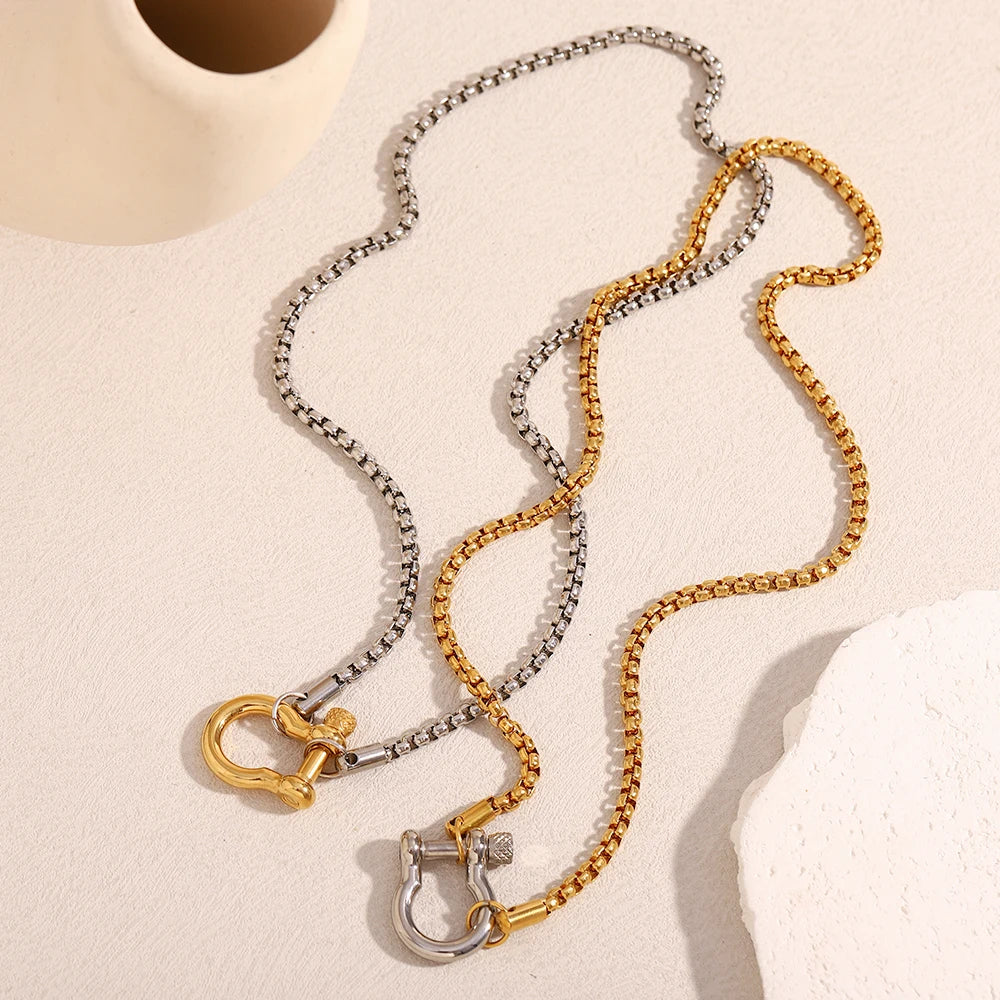La.Muses – Square Pearl Chain 18K