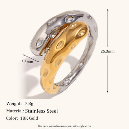 La.Muses – Irregular Hammer Ring 18K