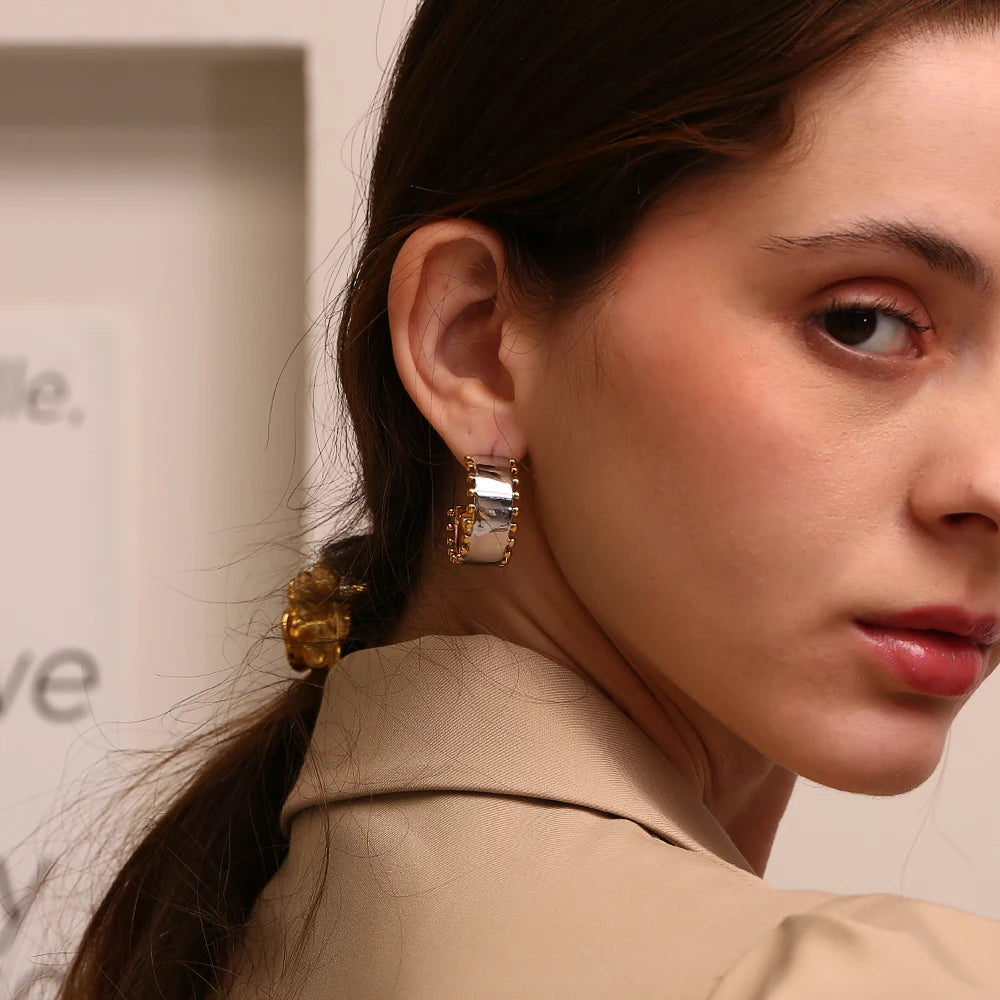 La.Muses – Bead Edge Mix Earrings 18K