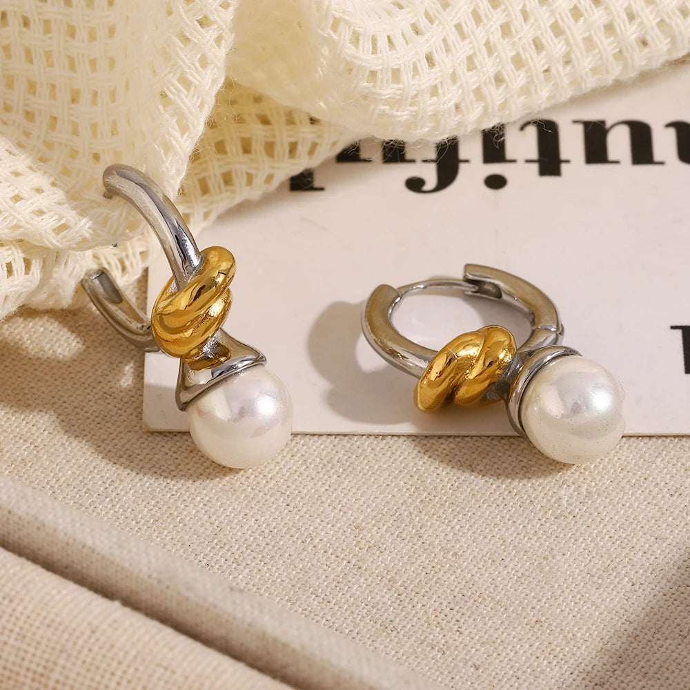 La.Muses – Pearl Knot Earrings 18K