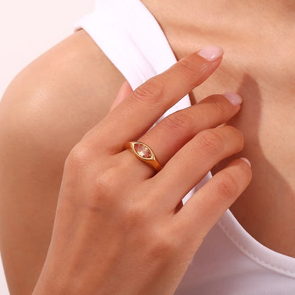 La.Muses – Classic Glow Zircon Ring 18K