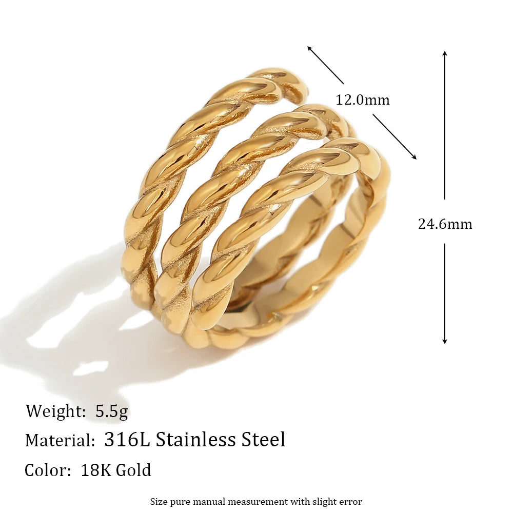 La.Muses – Three Layer Twist Ring 18K