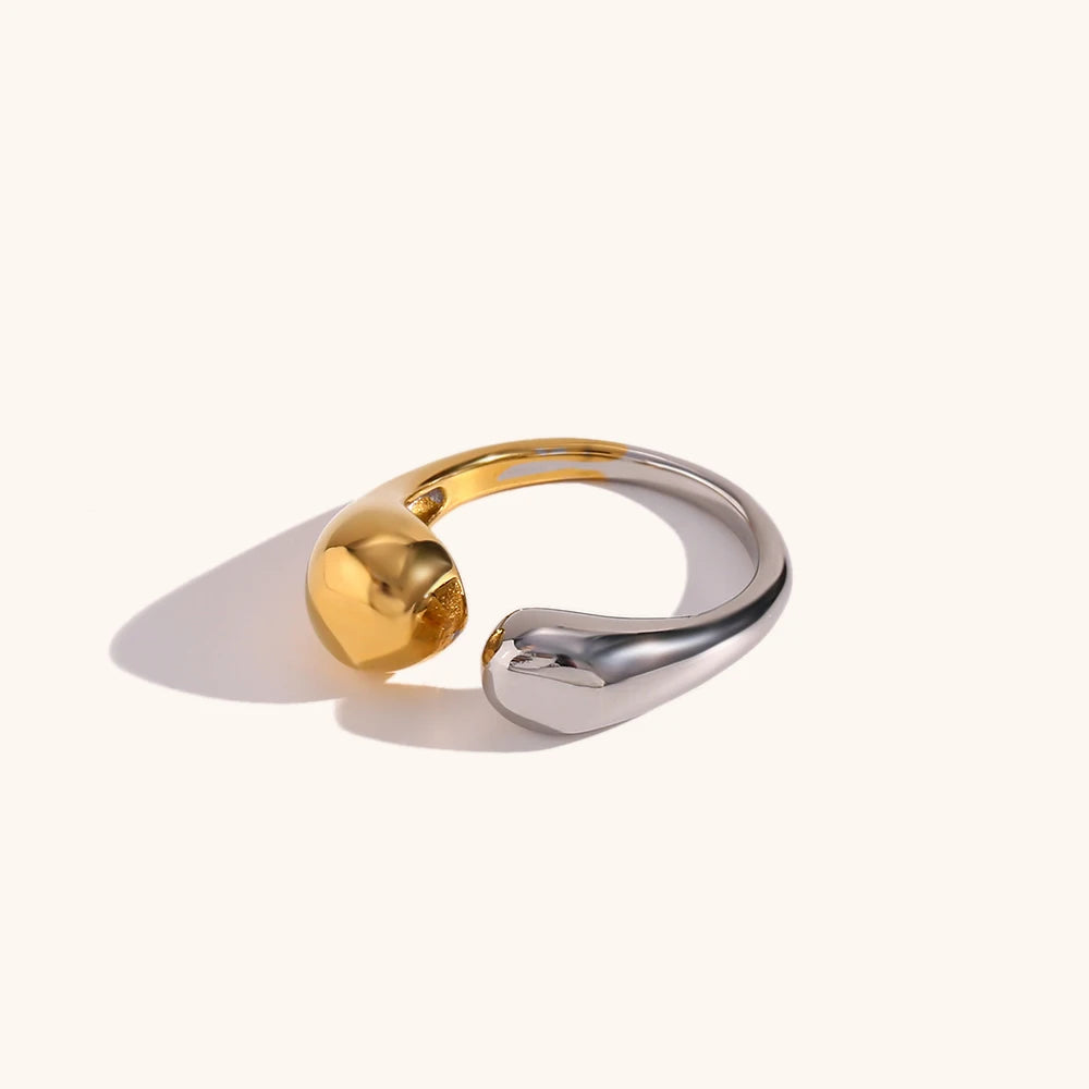 La.Muses – Gold & Silver Drop Ring 18K