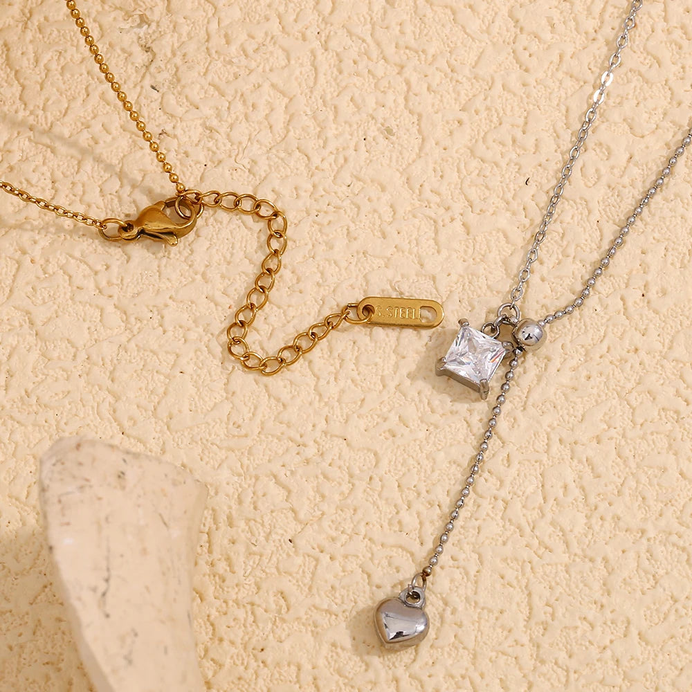 La.Muses – Collier L’Amour en Lumière 18K