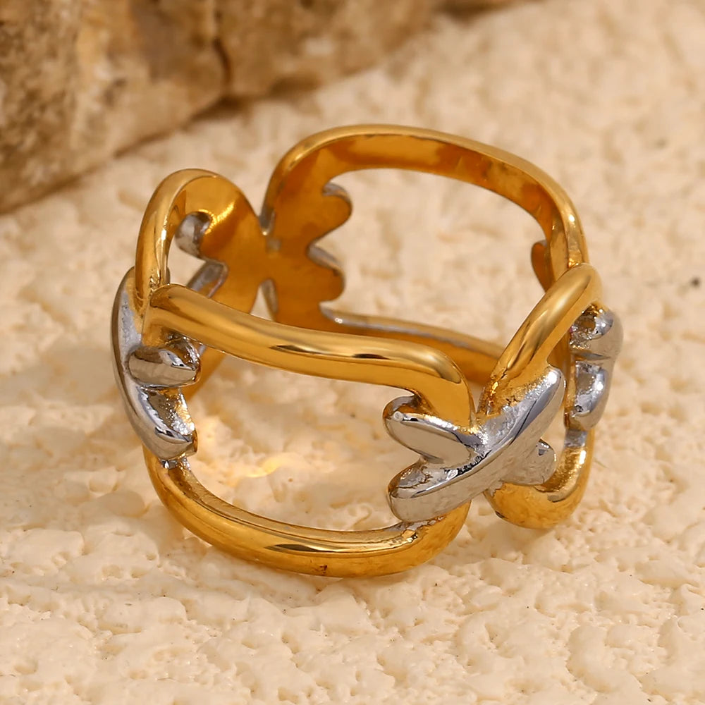 La.Muses – CrossFlow Ring 18K
