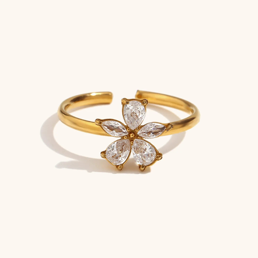 La.Muses – Fleur d’Or Éclat 18K