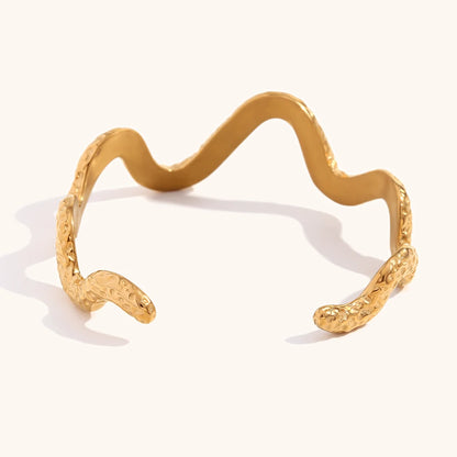 La.Muses – Hammer Snake Cuff 18K