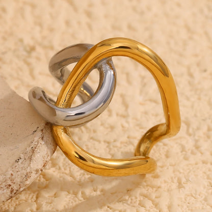La.Muses – Two Tone Twist Ring 18K