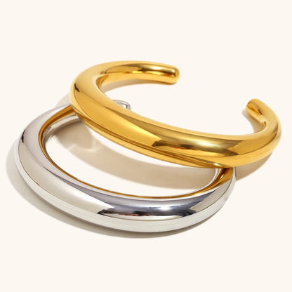 La.Muses – Pointed Grace Cuff 18K