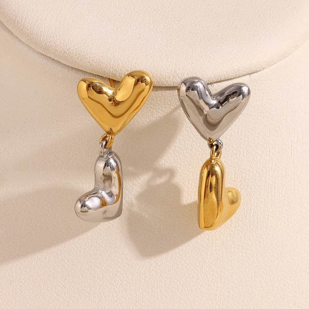La.Muses – Heart Splice Earrings 18K