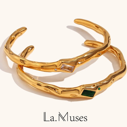 La.Muses – Crystal Beam Cuff 18K