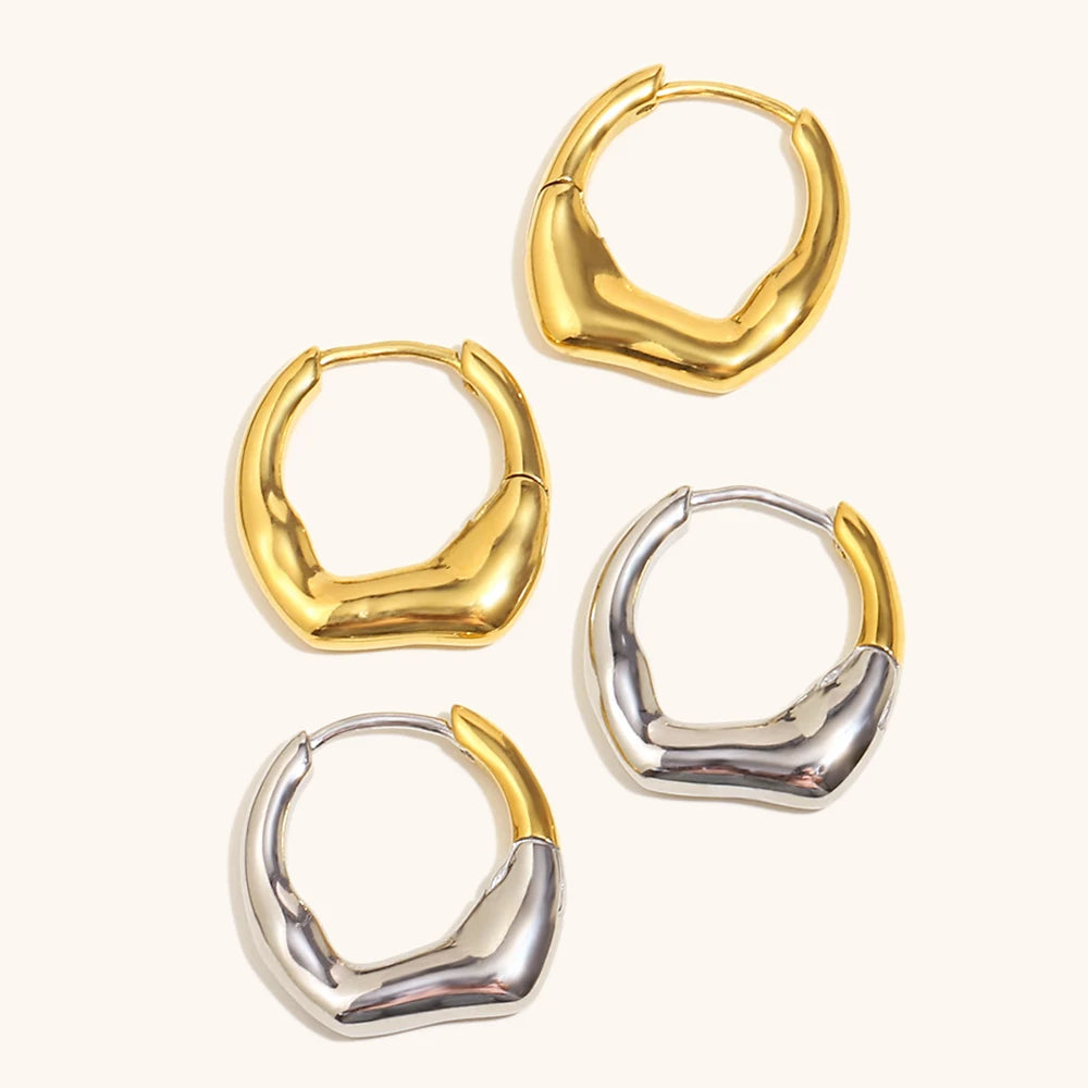 La.Muses – Irregular Glow Earrings 18K