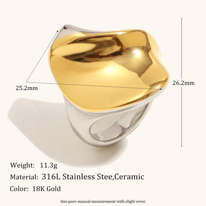 La.Muses – Twisted 3 Dimension Ring 18K