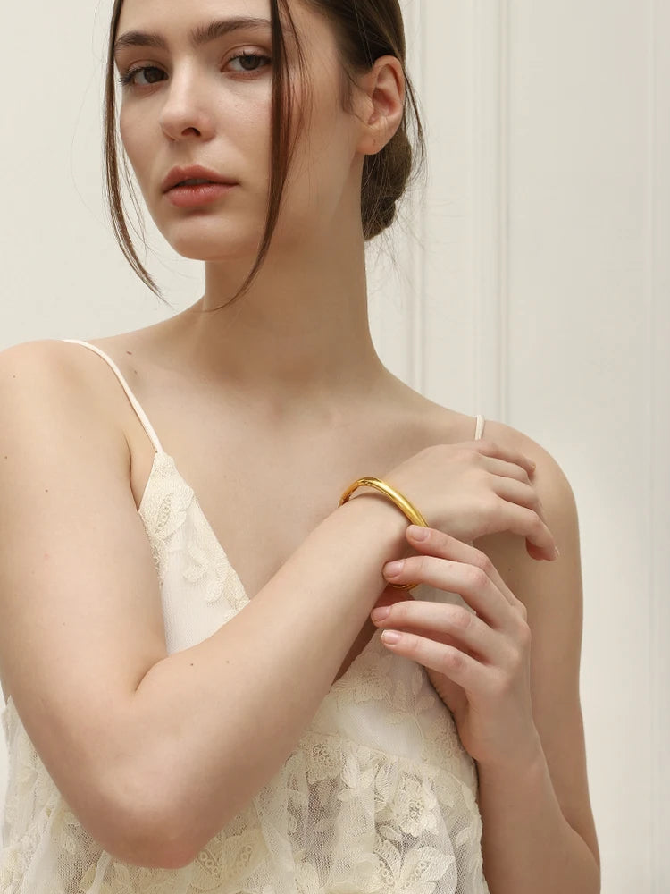 La.Muses – Round Harmony Bangle 18K