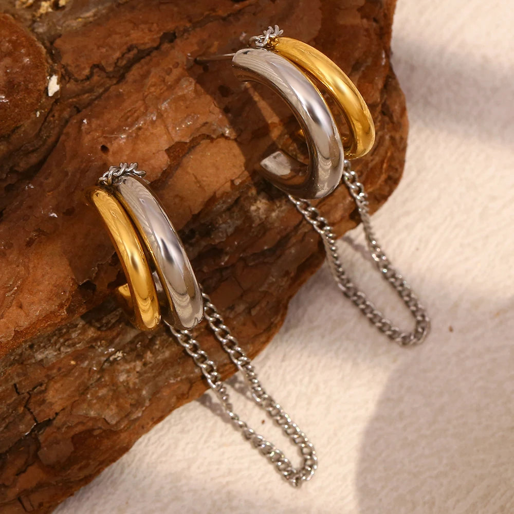 La.Muses – C-Tassel Earrings 18K