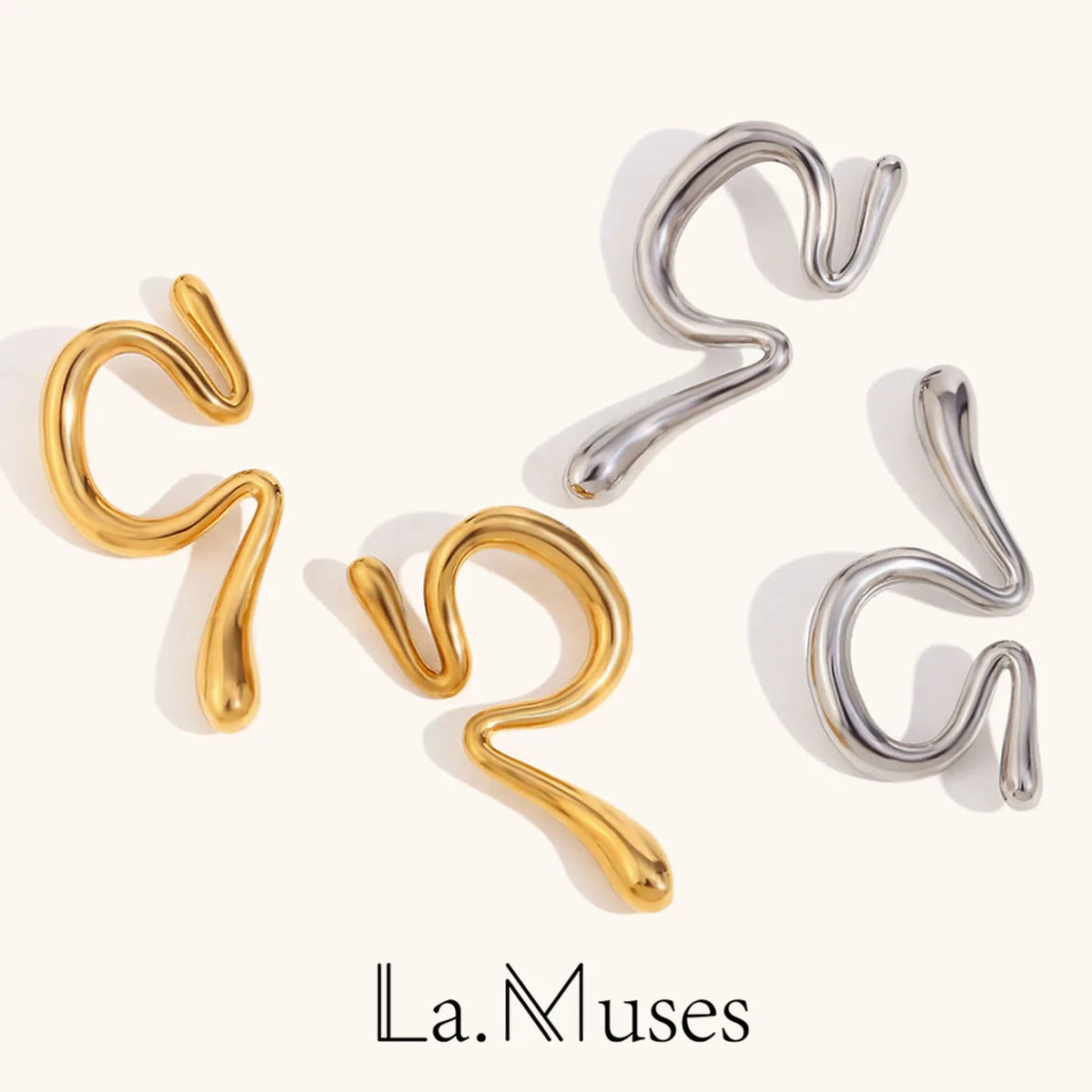 La.Muses – Liquid Flow Ear Clip 18K
