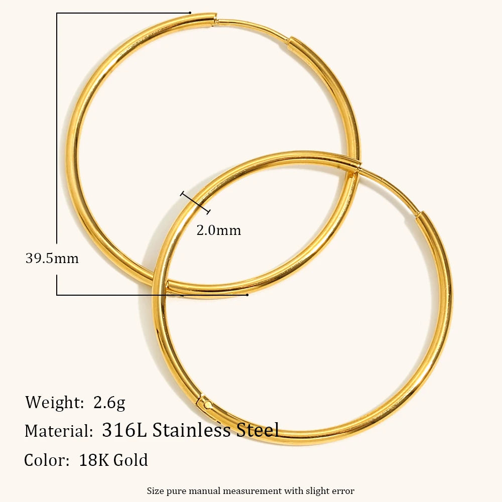 La.Muses – Boucles Signature 18K