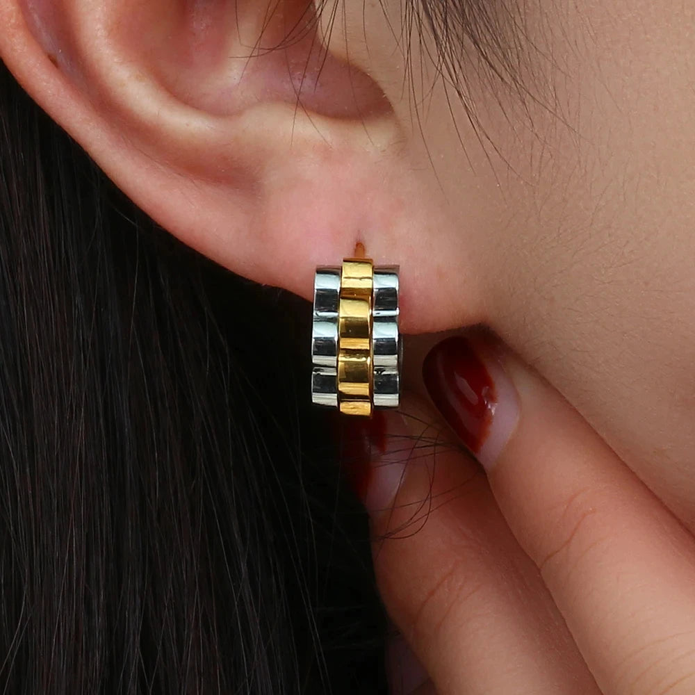 La.Muses – Mini C-Wrap Earrings 18K