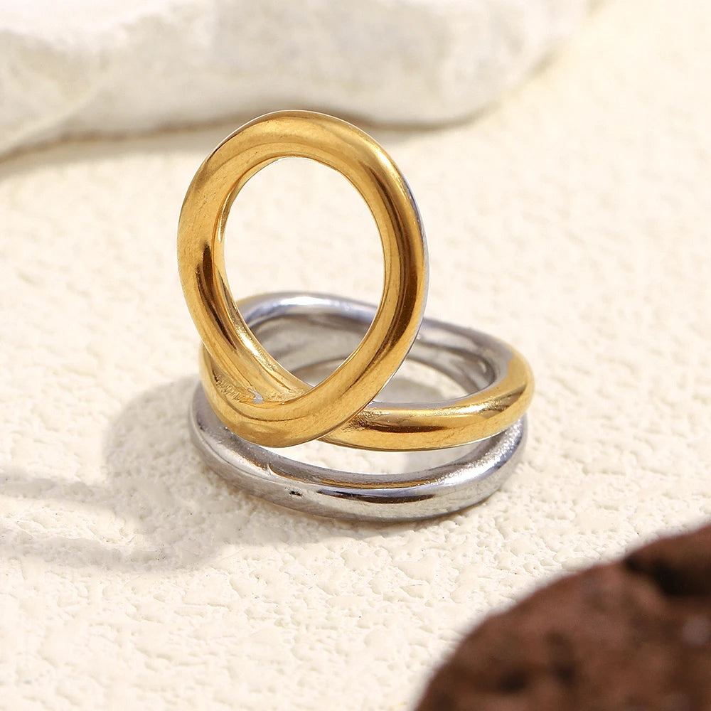 La.Muses – Twisted Harmony Ring 18K