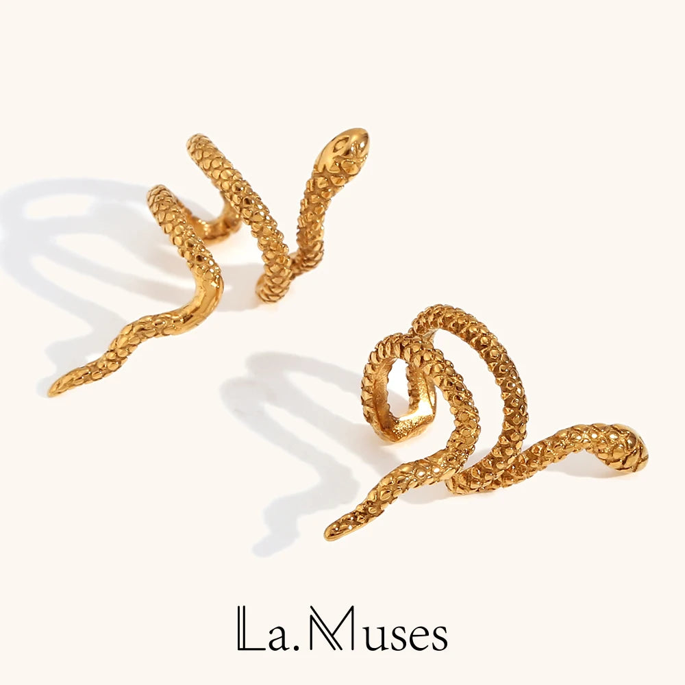 La.Muses – Mini Snake Mesh Ear Cuff 18K