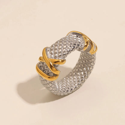 La.Muses – Scaled Harmony Ring 18K
