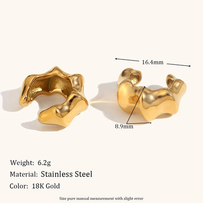 La.Muses – Natural Glow Ear Clip 18K