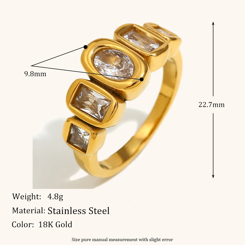 La.Muses – Geometric Grace Ring 18K