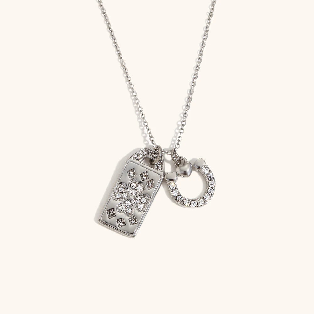 La.Muses – Star & Shine Pendant 18K