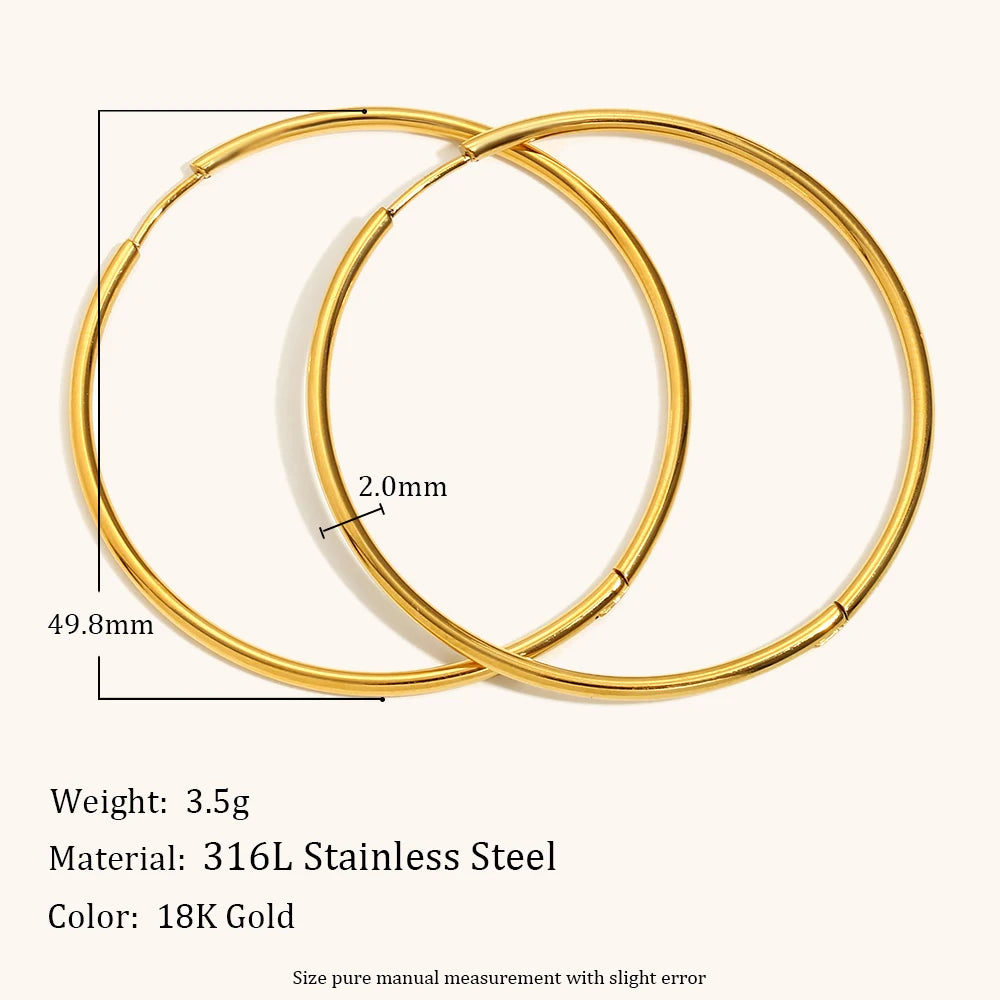 La.Muses – Boucles Signature 18K