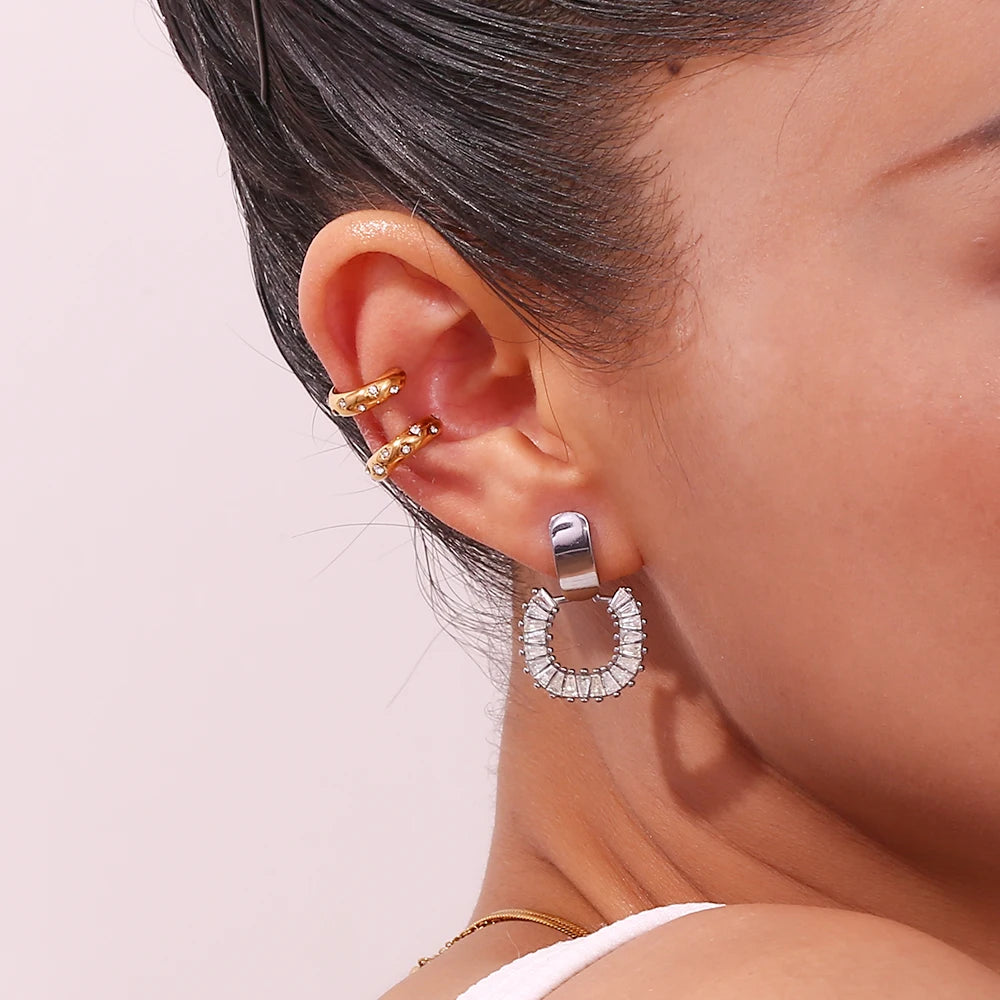La.Muses – Lueur Subtile Ear Cuff 18K