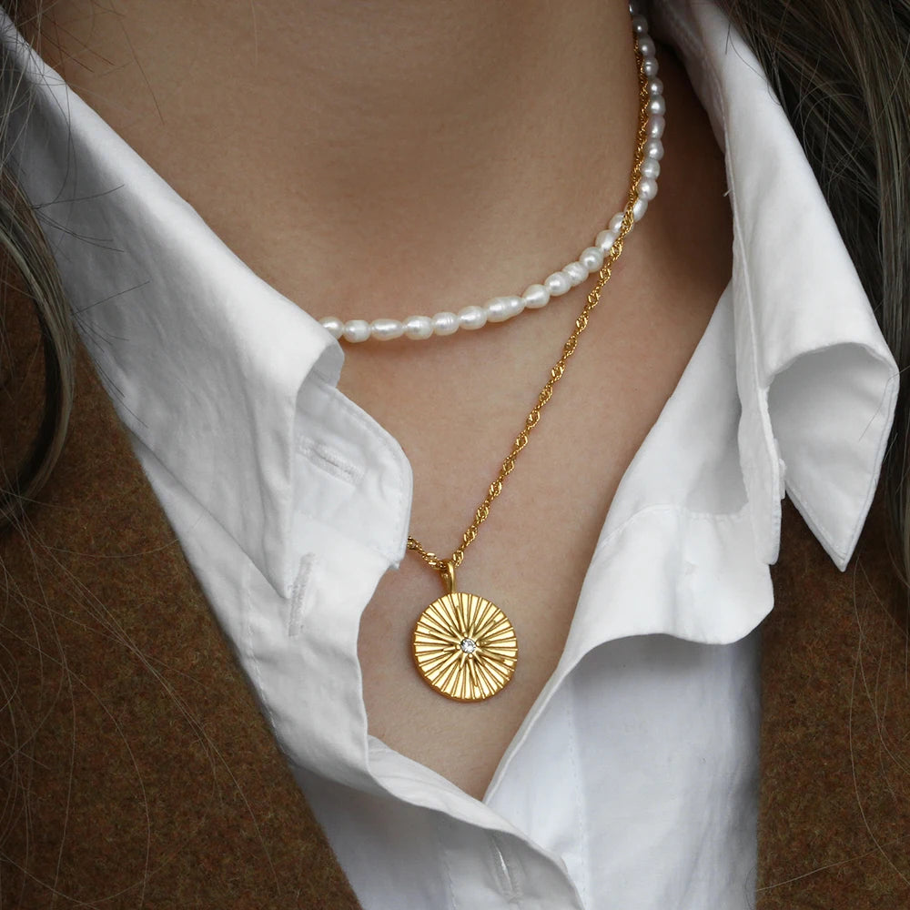 La.Muses – Star Glow Necklace 18K