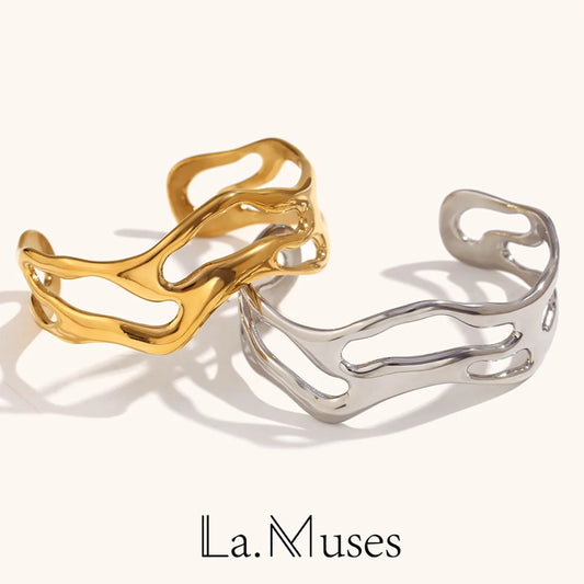 La.Muses – Wave Motion Cuff 18K