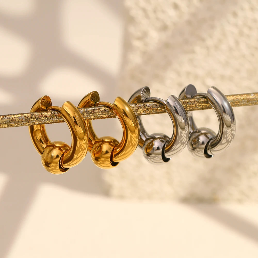 La.Muses – Beaded Glow Hoops 18K