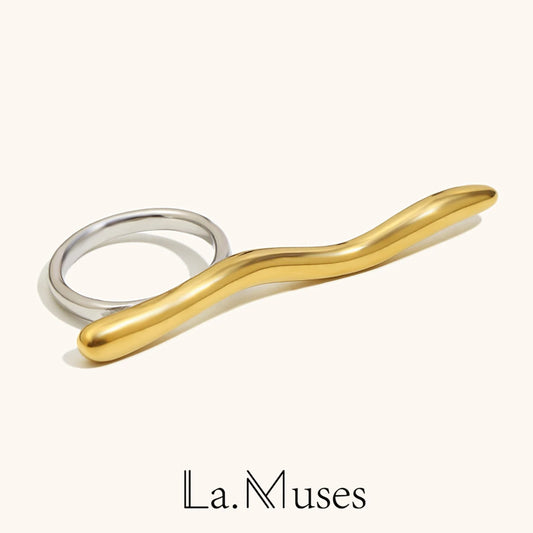 La.Muses – Long Line Ring 18K