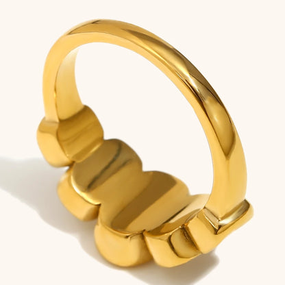La.Muses – Geometric Grace Ring 18K