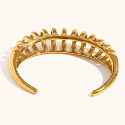 La.Muses – Hollow Elegance Cuff 18K