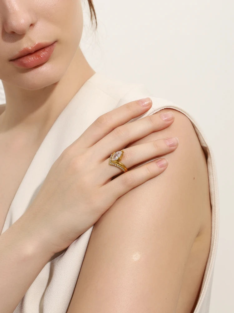 La.Muses – Shiny Grace Ring 18K
