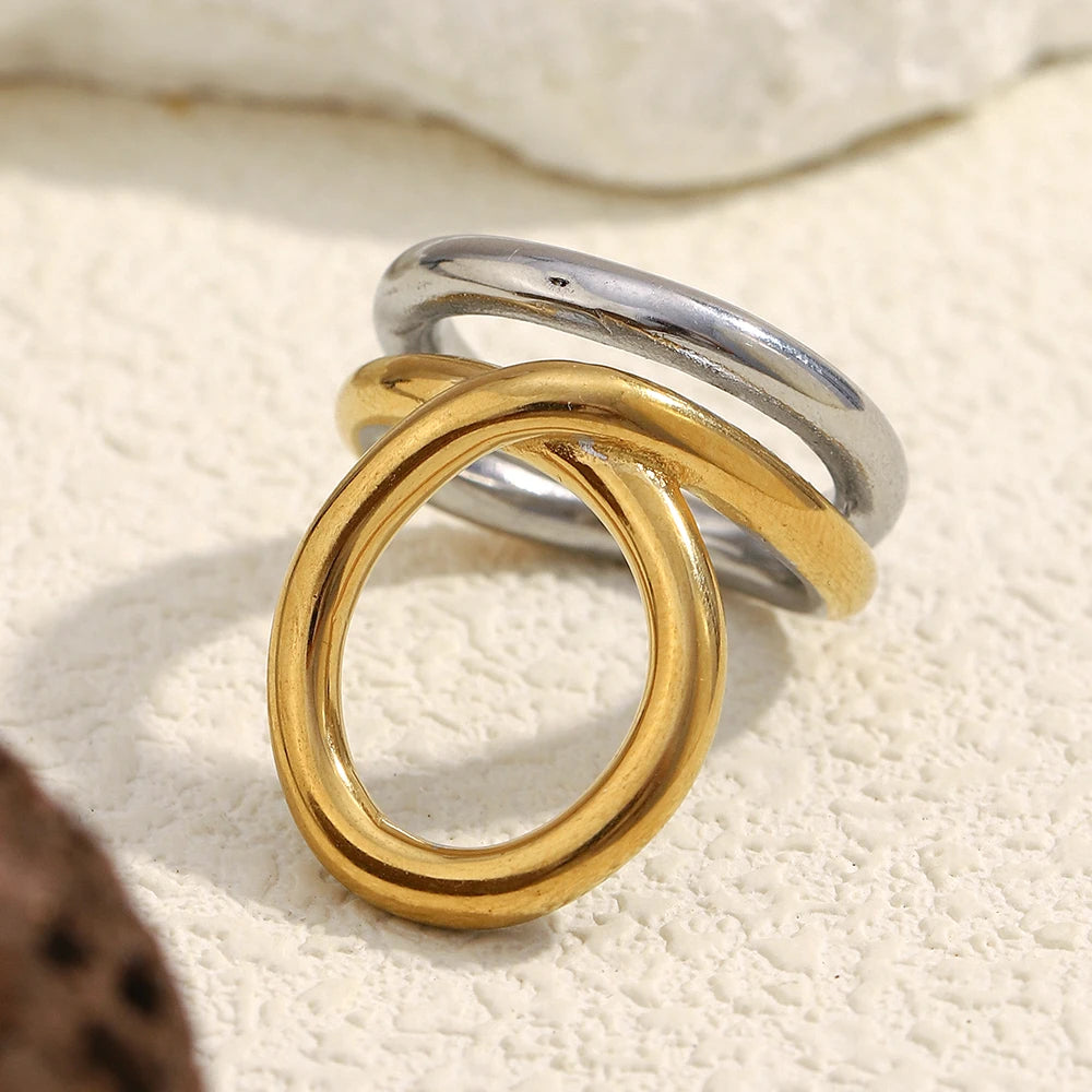 La.Muses – Twisted Harmony Ring 18K